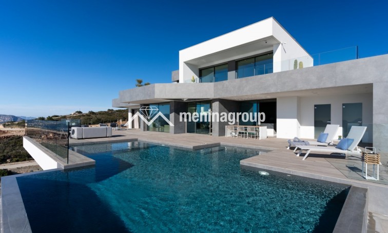 Villa - Nueva construcción  - Cumbre Del Sol - MNN-12047