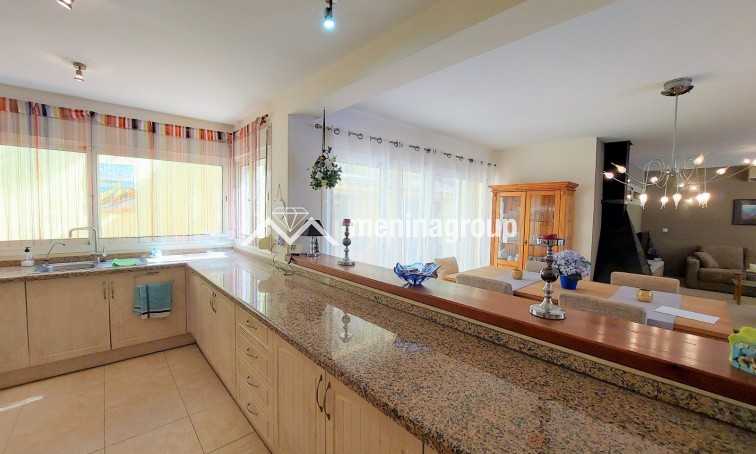 Venta · Villa · Altea