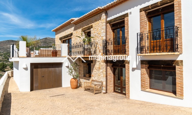 Venta · Villa · Jalon Valley