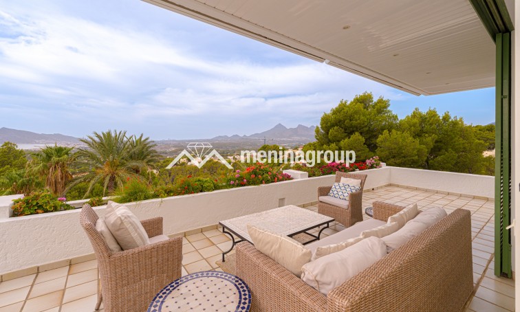 Venta · Villa · Altea