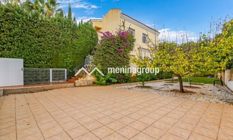 Sale · Apartment · Altea