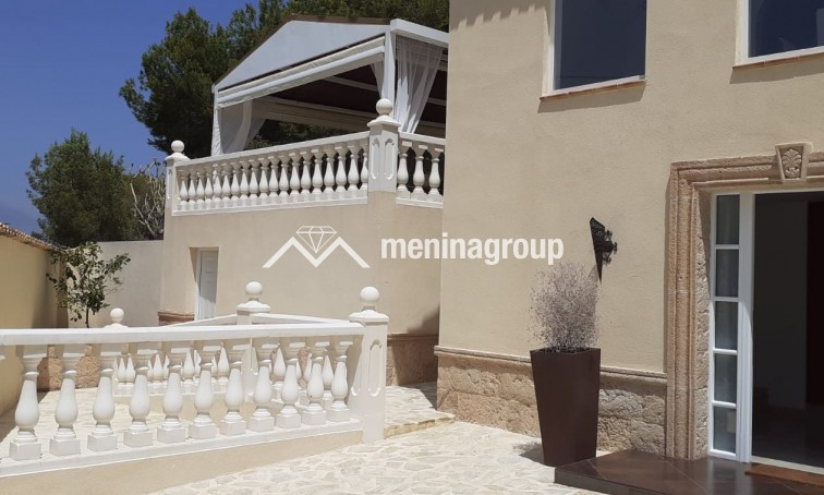 Venta · Villa · Albir