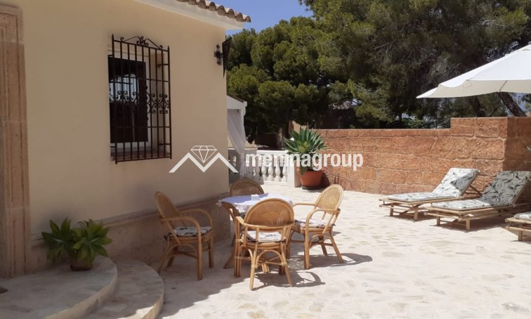 Venta · Villa · Albir