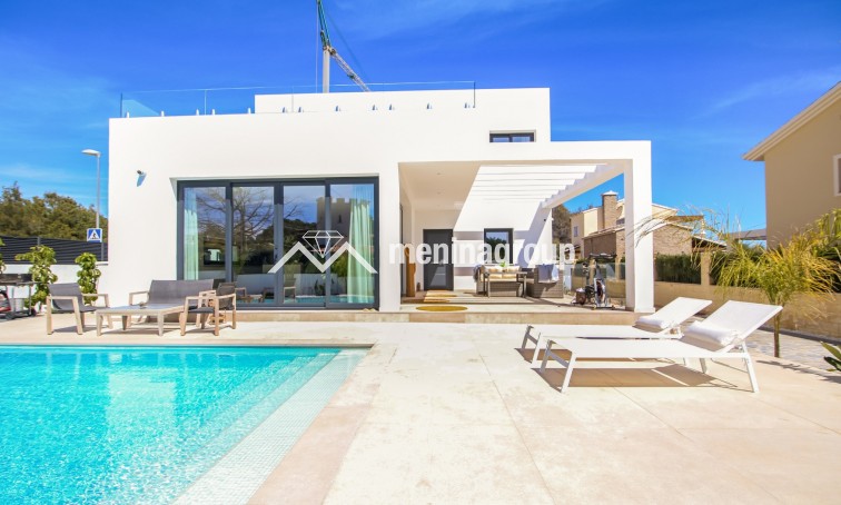 Venta · Villa · La Nucia