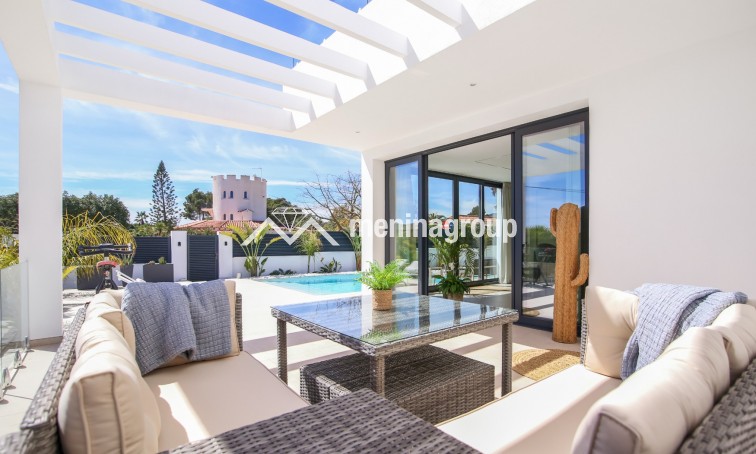Venta · Villa · La Nucia