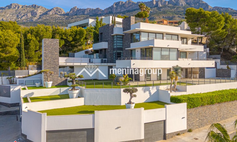 Sale · Villa · Altea