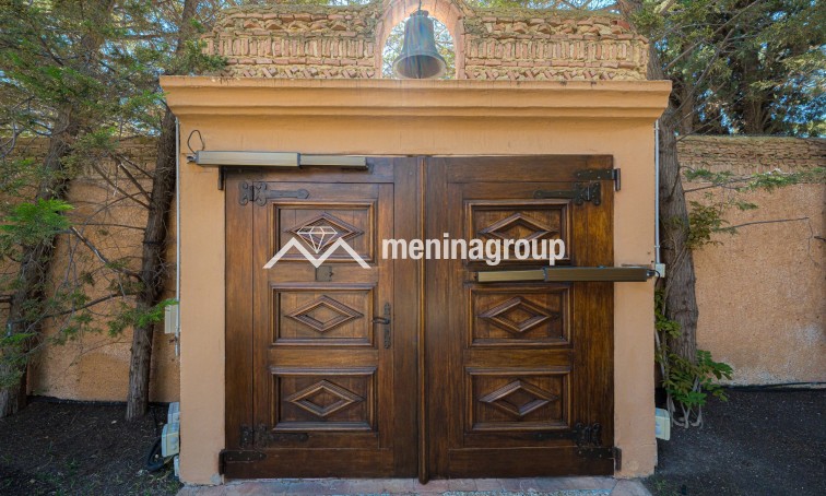 Venta · Villa · Benidorm