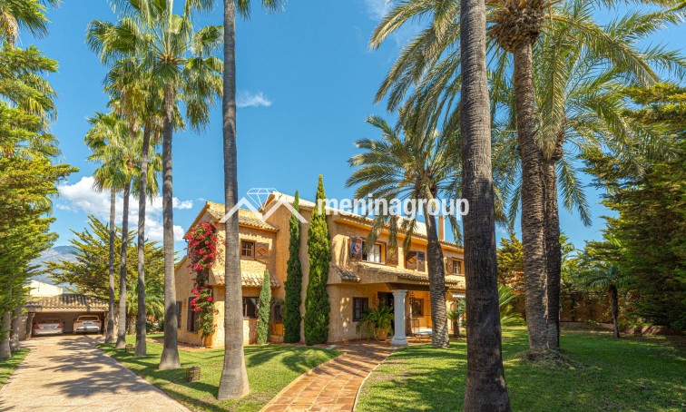 Venta · Villa · Benidorm