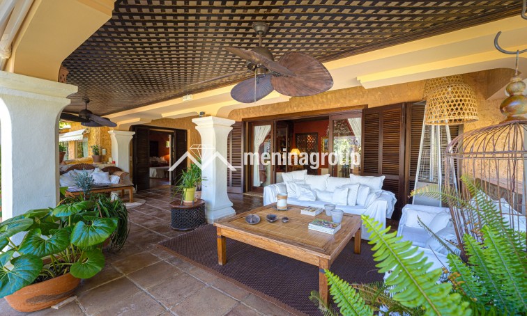 Venta · Villa · Benidorm