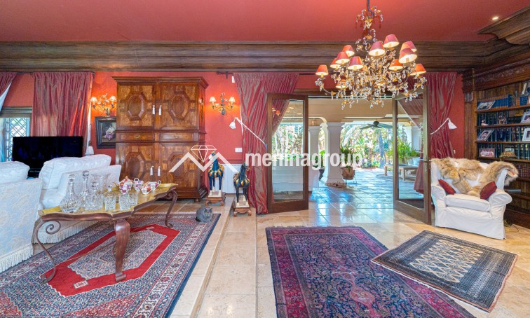 Venta · Villa · Benidorm