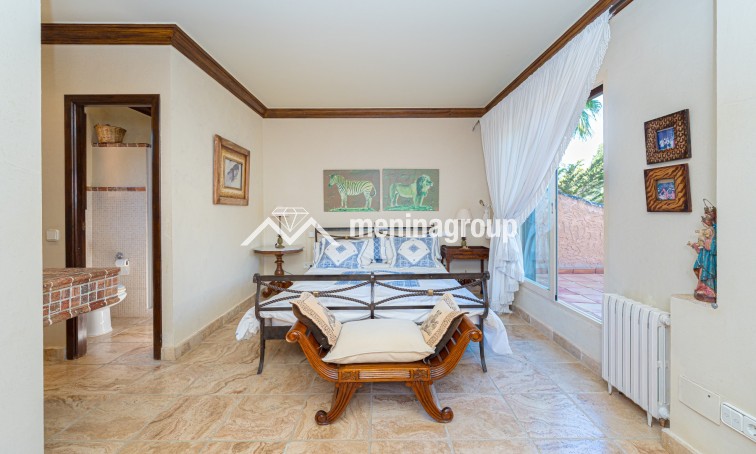 Venta · Villa · Benidorm