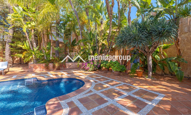 Venta · Villa · Benidorm