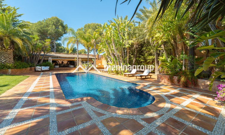 Venta · Villa · Benidorm