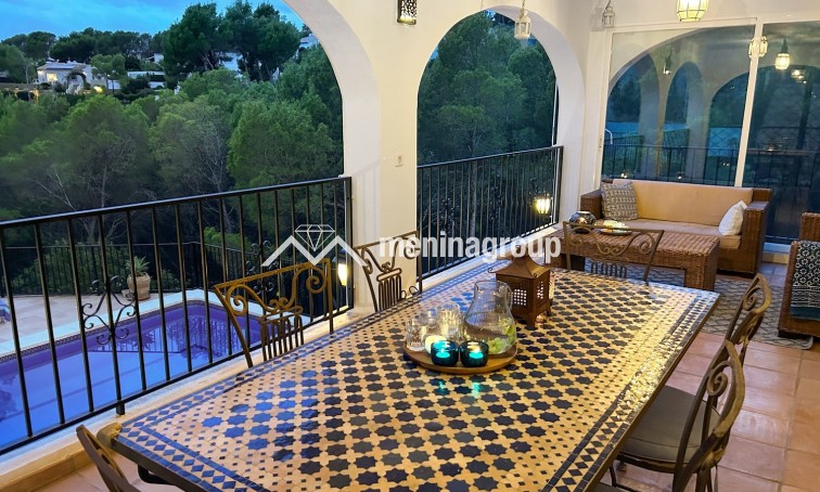 Venta · Villa · Altea