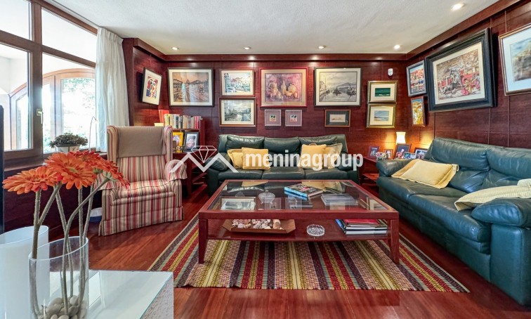 Venta · Villa · Altea