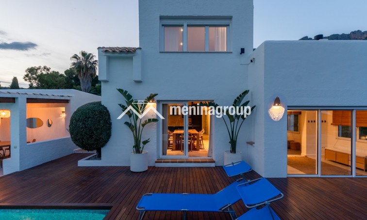 Venta · Villa · Altea