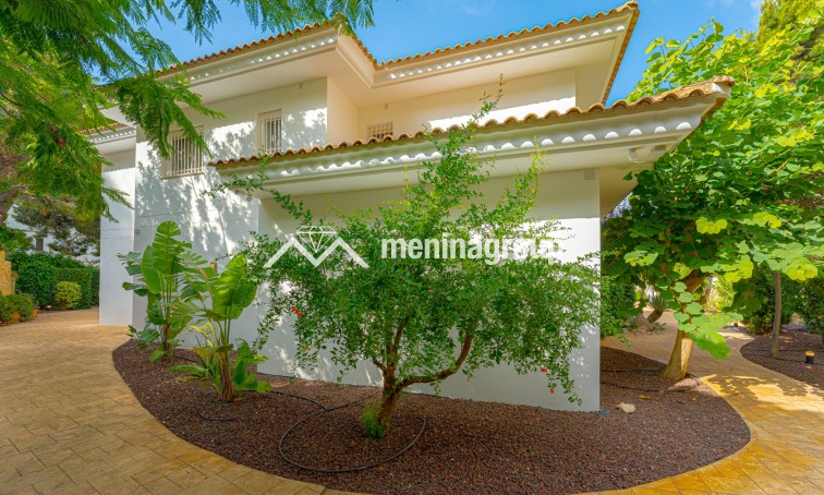 Venta · Villa · Altea