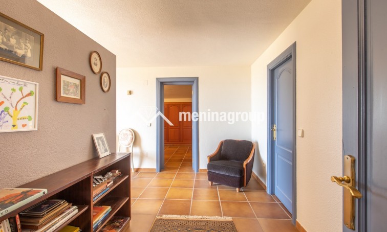Sale · Luxury villa · Altea