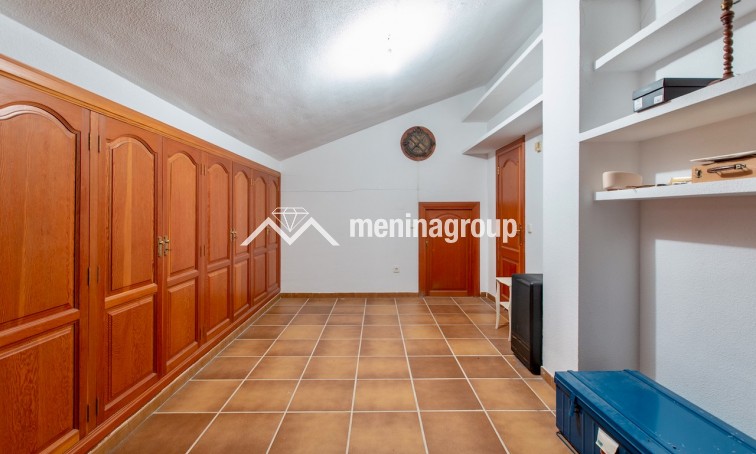 Sale · Luxury villa · Altea